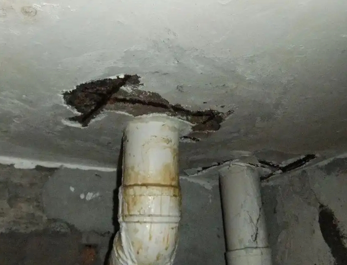 兴隆卫生间漏水维修公司浅析兴隆卫生间渗水维修的方法